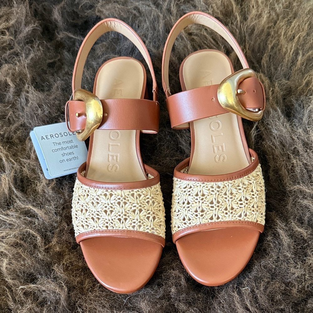 AEROSOLES Tan and Cream Woven Buckle Slingback Sandals
